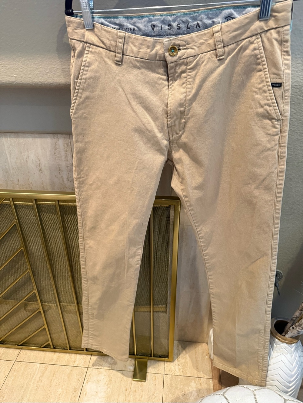 VISSLA Men’s Tan Chino Pants - High Tider 32